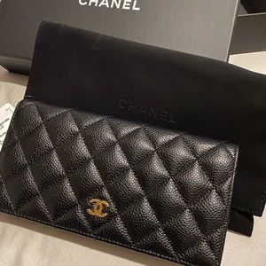 Chanel wallet